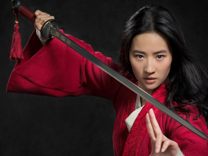 Liu Yifei, Weapons, Mulan, actress, movie