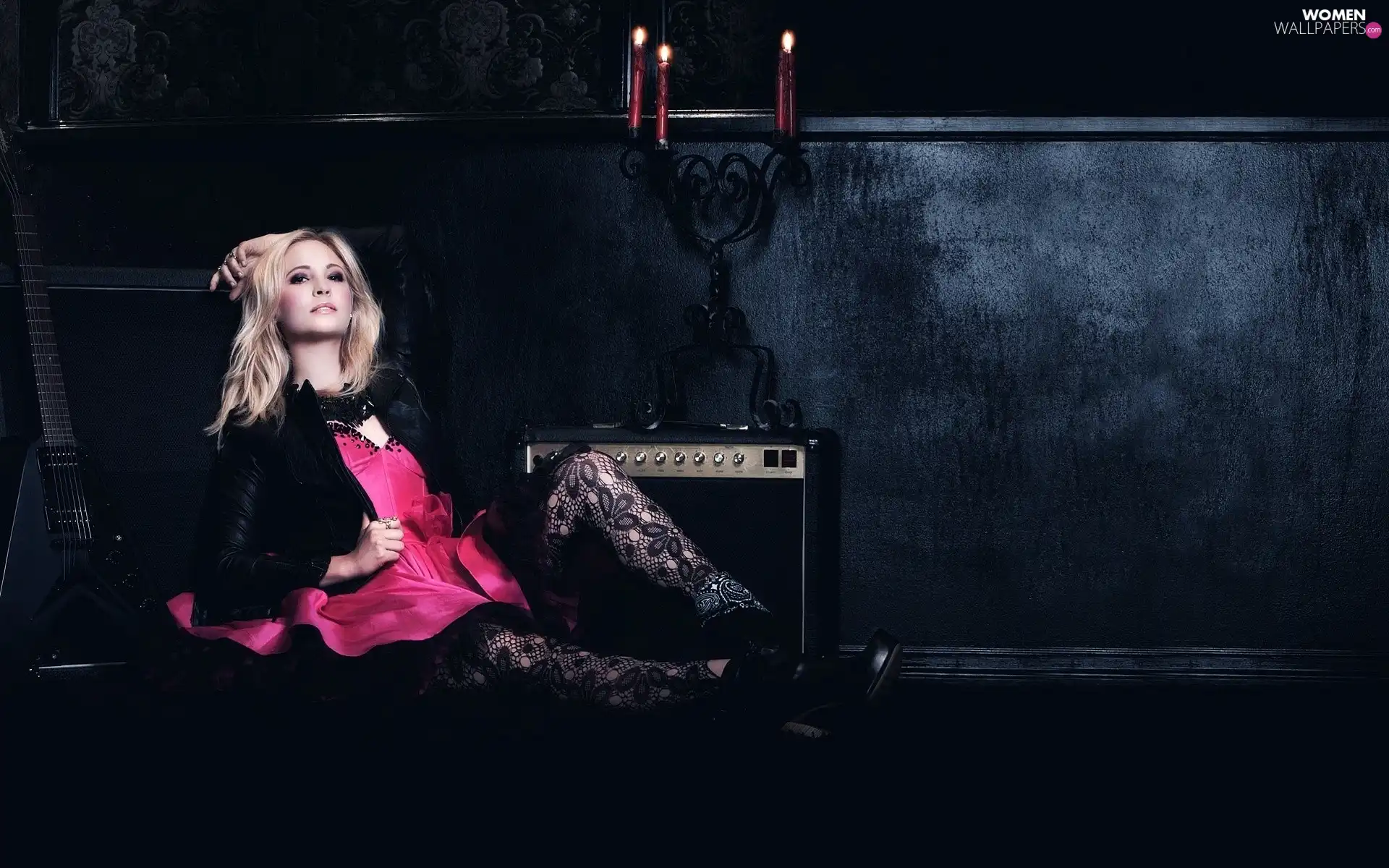 Guitar, candlestick, Pink, dress, Candice Accola