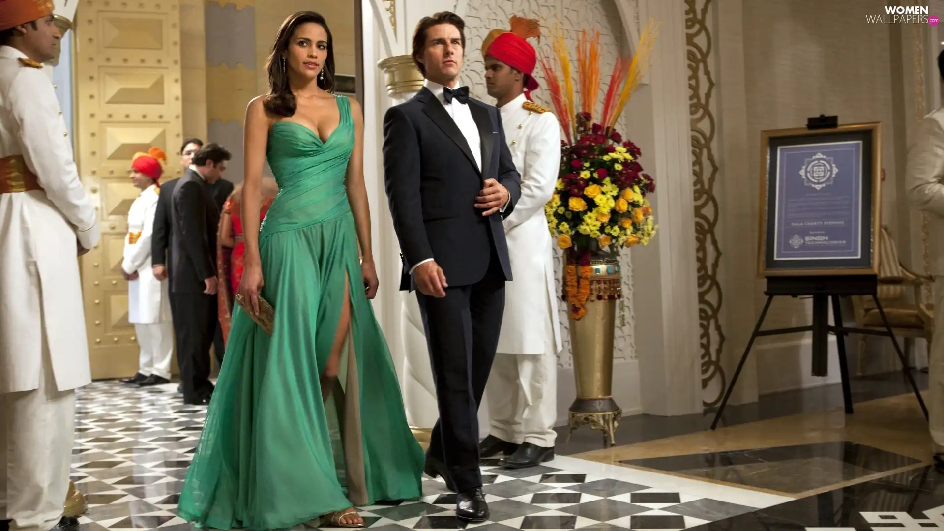 partner, india, Green, Dress, Paula Patton