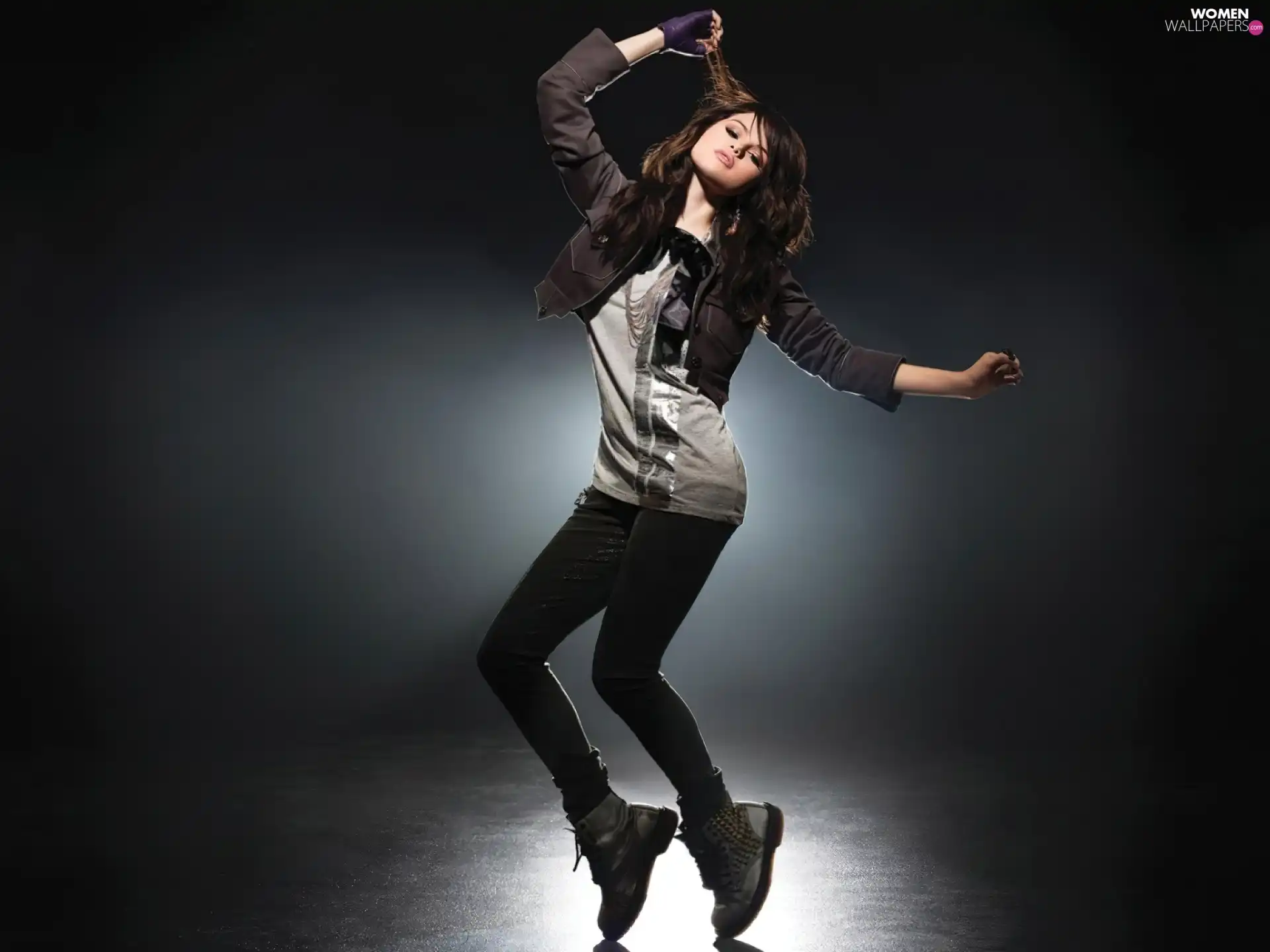 Selena Gomez, dance