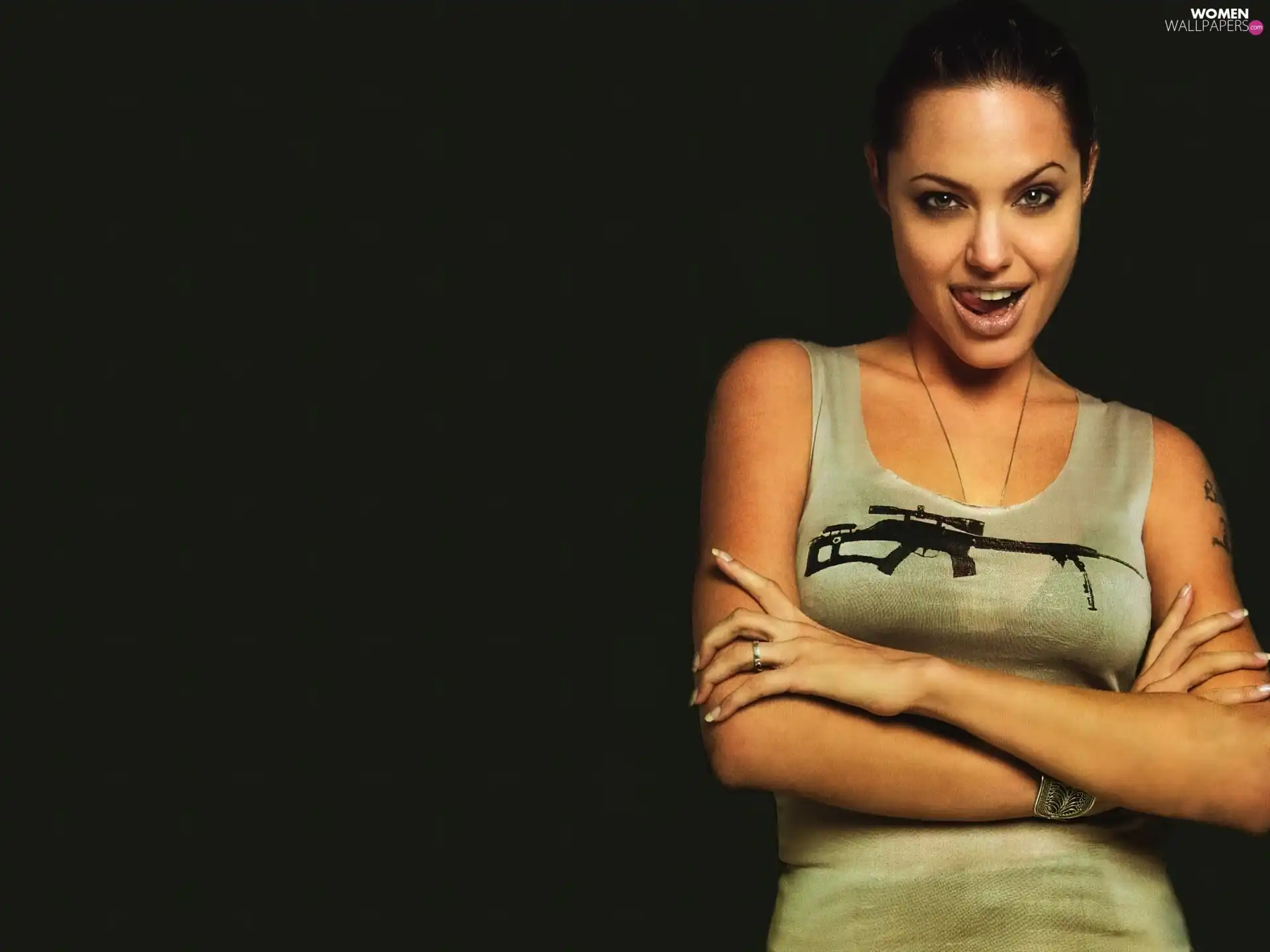 The look, Angelina Jolie, tunic