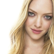 Amanda Seyfried, Eyes