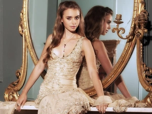 Lily Collins, Golden automobile, dress, Mirror