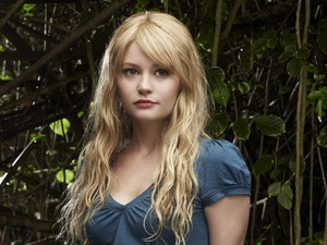 Blonde, Emilie De Ravin