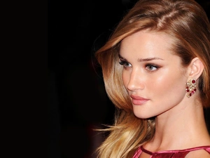 ear-ring, Rosie Huntington Whiteley, face