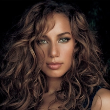 Leona Lewis, make-up