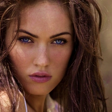 Megan Fox, face