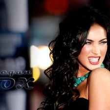 Megan Fox, face