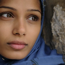 face, Freida Pinto, shawl