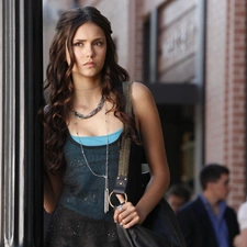 Nina Dobrev, The Vampire Diaries, The Vampirie Diaries